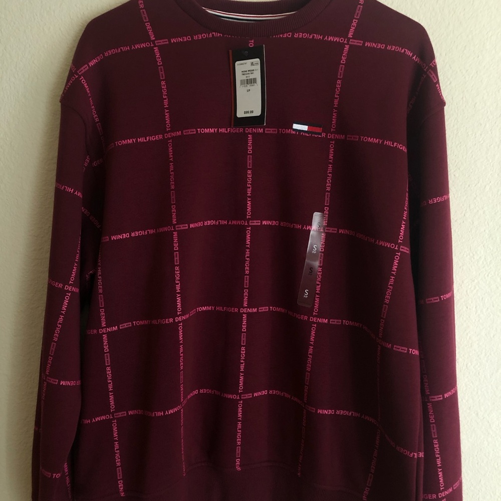 Tommy Hilfiger sweater
